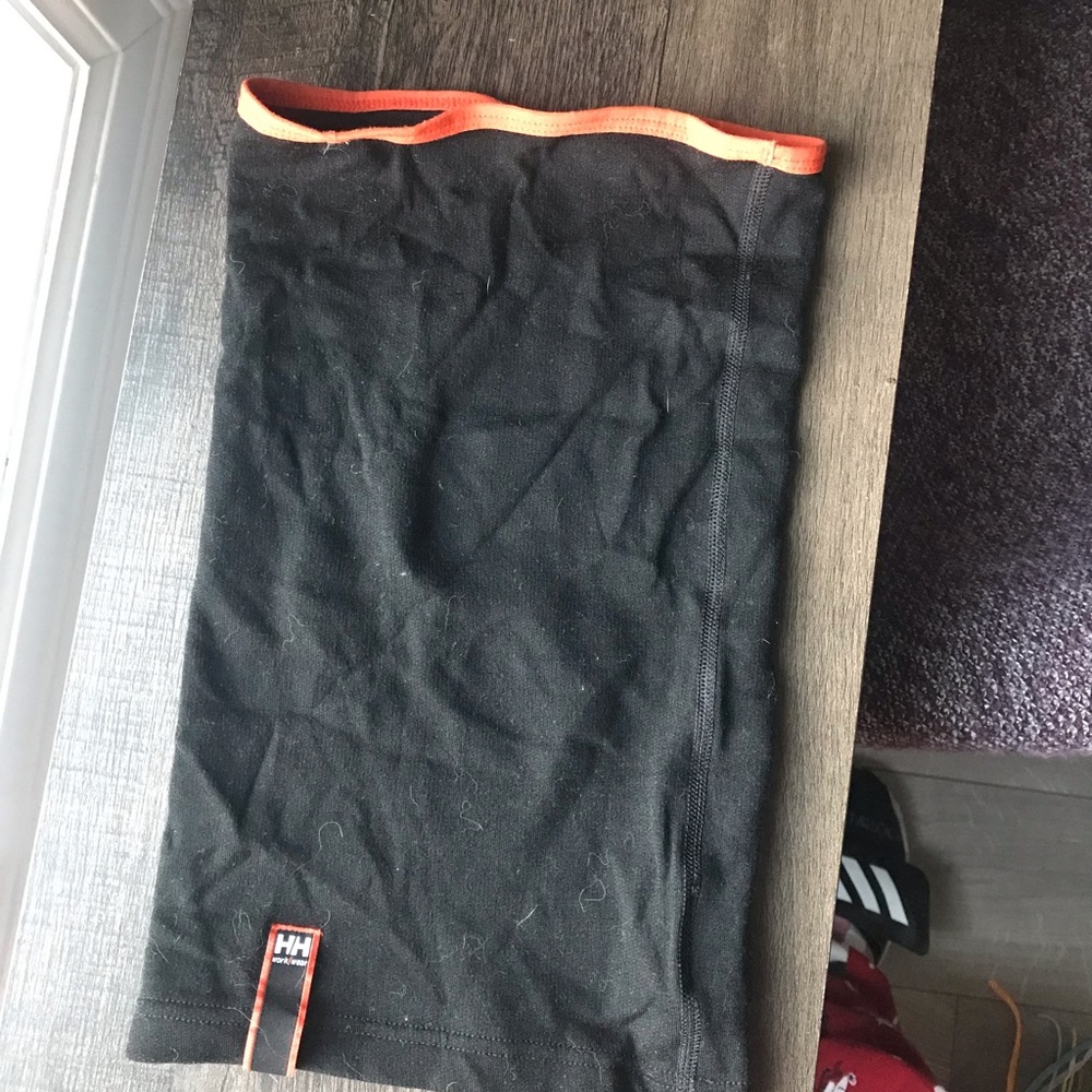 Helly Hansen neck gaiter